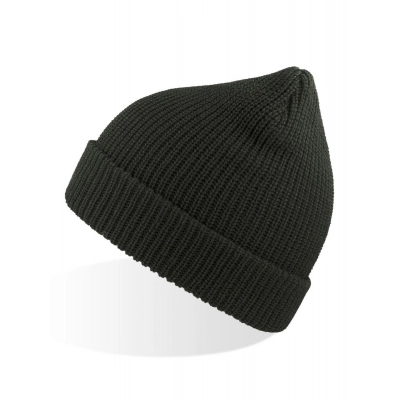 
                                                Caps and headgear. Woolly
                                                