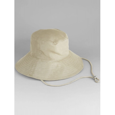 
                                                Wide Brim Sun Hat
                                                