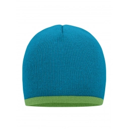 Beanie with Contrasting Border