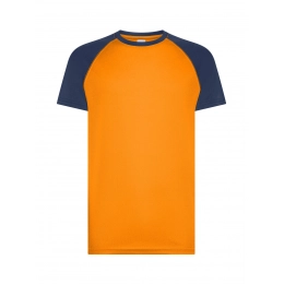T-shirt. Trail