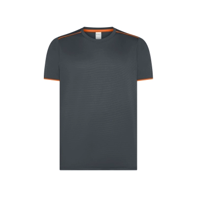 
                                                T-shirt. Stage
                                                