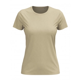 Футболка. Классическая облегающая футболка для женщин