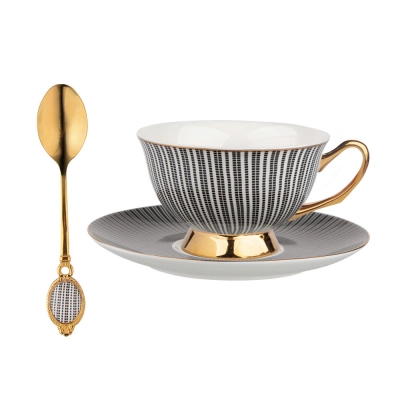 
                                            Чашка Ателье 200 мл с блюдцем NBC и ложкой в подарочной коробке декорированная.
                                            