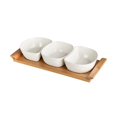 
                                            Regular set of 3 porcelain bowls on a bamboo base NBC
                                            
