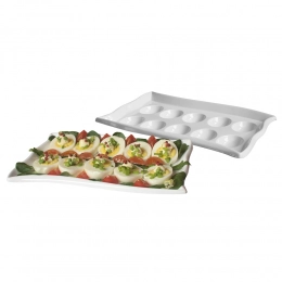 Egg plate with a wave 26.5 x 17 x 5 cm