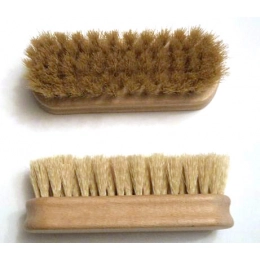 Wooden shoe brush