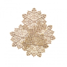 Набор из 4 шт. подставок под чашки, 10x10 см, декорированных снежинками.