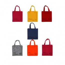 Войлочная сумка с английским декором