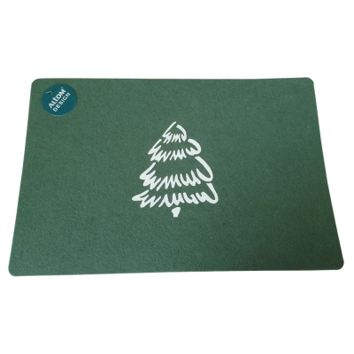 
                                            Rectangular felt placemat, 30x45 dec. green Christmas tree
                                            