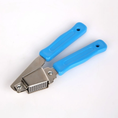 
                                                Garlic crusher
                                                