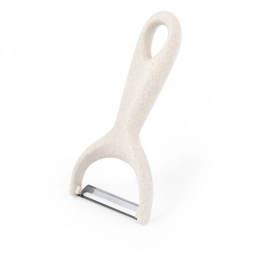 Домашний овощечистка.