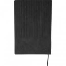 Блокнот примерно формата А5