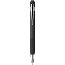 Блокнот примерно формата А5 с ручкой