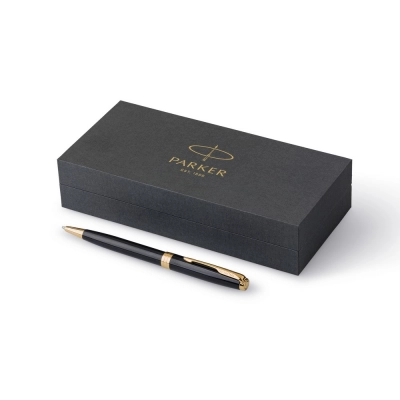 
                                            Ручка шариковая Parker Sonnet.
                                            