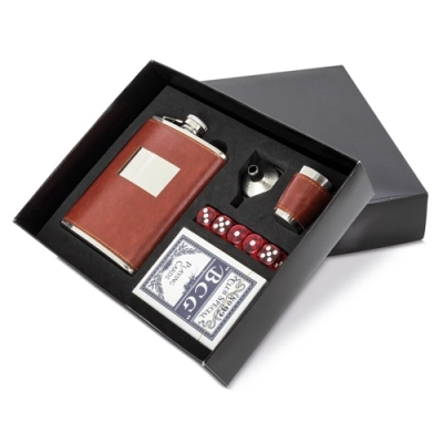 
                                                Набор FLASK AND GAMES SHELBY
                                                