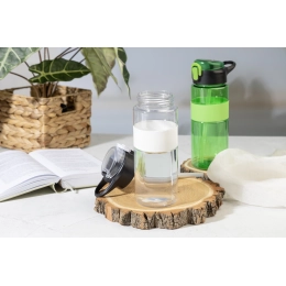 Спортивная бутылка из переработанного пластика RPET