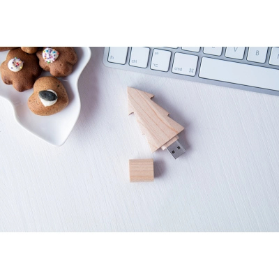 
                                                Флеш-накопитель USB
                                                