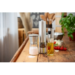 Salt and pepper mill