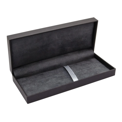 
                                            Коробка для ручки гладкого черного цвета - без ручки
                                            