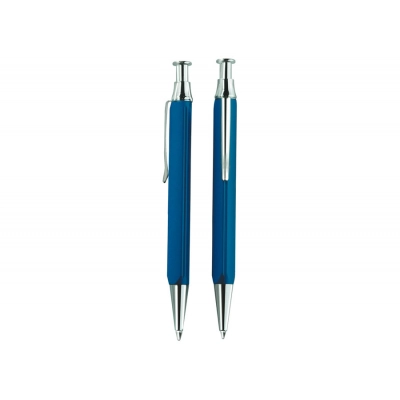 
                                            Шариковая ручка треугольной формы, синяя
                                            