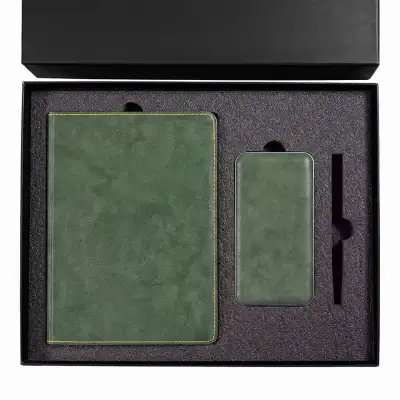 
                                                Набор подарочный  EMBER: ежедневник и power bank в коробке  с ложементом
                                                