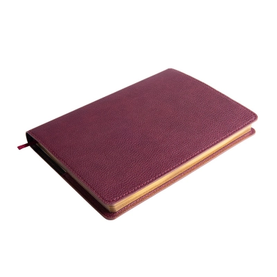 
                                                Undated daily planner Mark's portfolio, A5 format, lined.
                                                