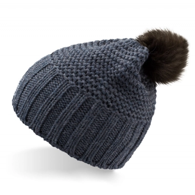 
                                                MONTE hat
                                                
