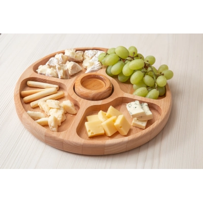 
                                                The round tray is 23cm in diameter and made of beech wood.
                                                