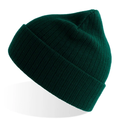 
                                                RIO knitted hat with a cuff made of rPET/recycled polyester material.
                                                