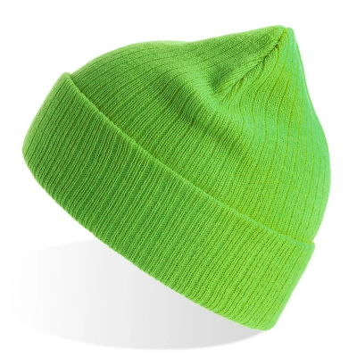 
                                                RIO knitted hat with a cuff made of rPET/recycled polyester material.
                                                