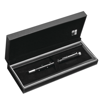 
                                            Металлическая перьевая ручка ST. PETERSBURG
                                            