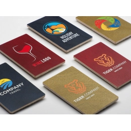 Деревянный магнит