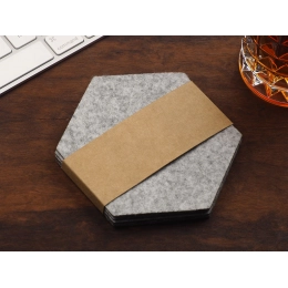 Набор из 4 фетровых подставок под стаканы