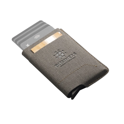
                                                Кошелек с RFID-защитой
                                                