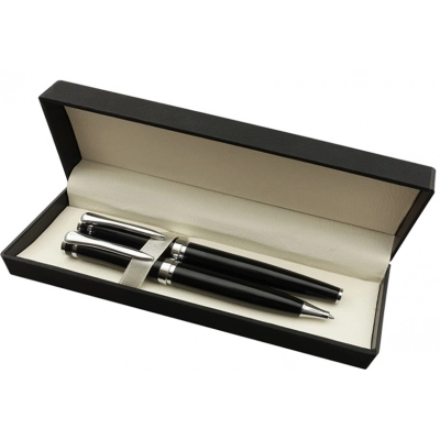 
                                                BRIGHTON pen set
                                                