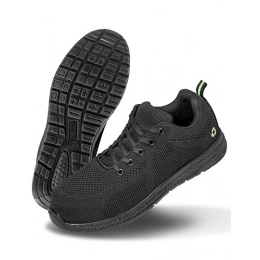 Обувь. Переработанные защитные кроссовки