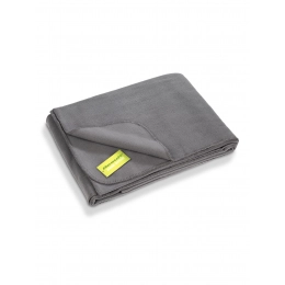 Одеяла. Плед из переработанного флиса