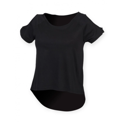 
                                                Women`s Drop Tail T
                                                