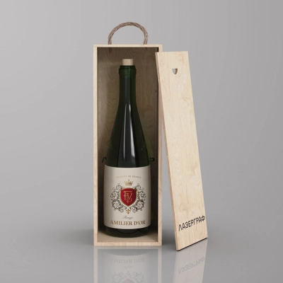 
                                            Box-case for 1 bottle, plywood, lacquer
                                            