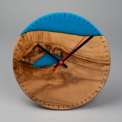 
                                            Wall Clock 