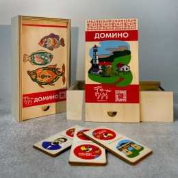 Dominoes 