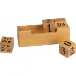Everlasting bamboo desk calendar