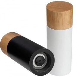 Salt and pepper mill