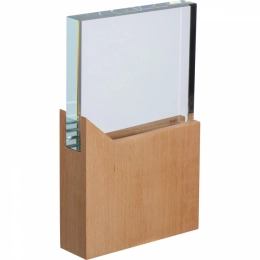 Трофей на деревянной основе