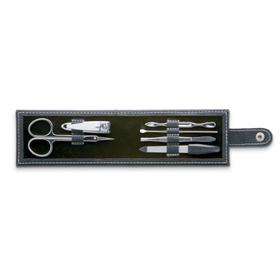 
                                                6-tool manicure set in pouch
                                                