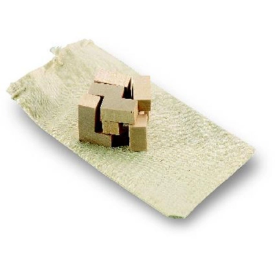 
                                                Wooden puzzle in cotton pouch
                                                
