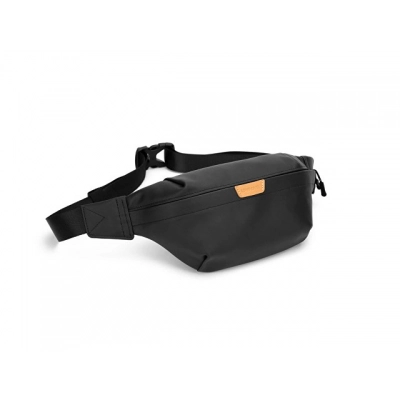 
                                                Waist bag 