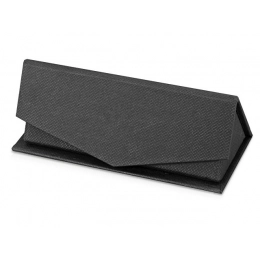 Gift box for a flash drive 