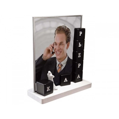 
                                                Photo Frame 