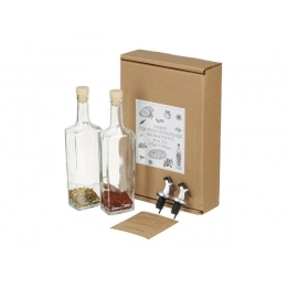 Set for making aromatic oil 